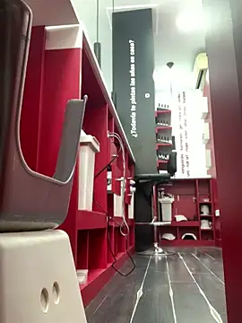 Snapshot of Delgada_culona chatting on December 2, 2:36 pm Delgada culona online show from December 2, 2:36 pm