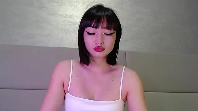 MiaRie online show from December 5, 4:44 am