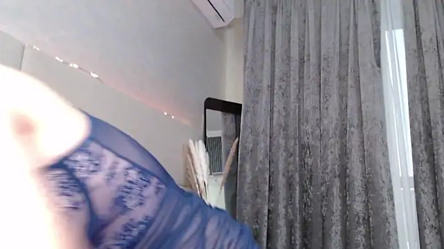 MiaRie online show from February 12, 4:12 am