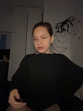 AgnesCampp online show from December 18, 12:16 am