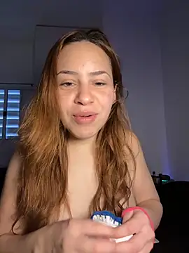 AgnesCampp online show from September 18, 7:06 pm