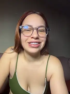 AgnesCampp online show from April 9, 6:25 pm