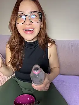 AgnesCampp online show from March 27, 7:26 pm