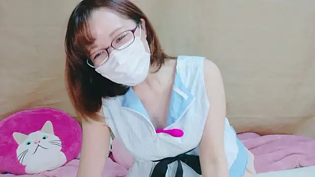 Snapshot of Arisa_san__ chatting on December 3, 10:12 am Arisa san online show from December 3, 10:12 am