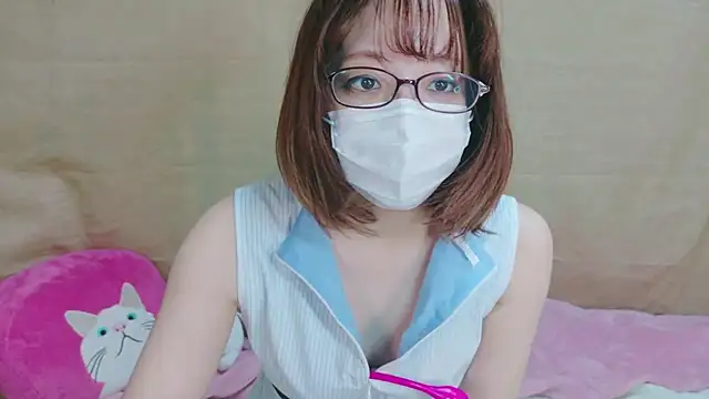 Snapshot of Arisa_san__ chatting on December 8, 4:07 pm Arisa san online show from December 8, 4:07 pm