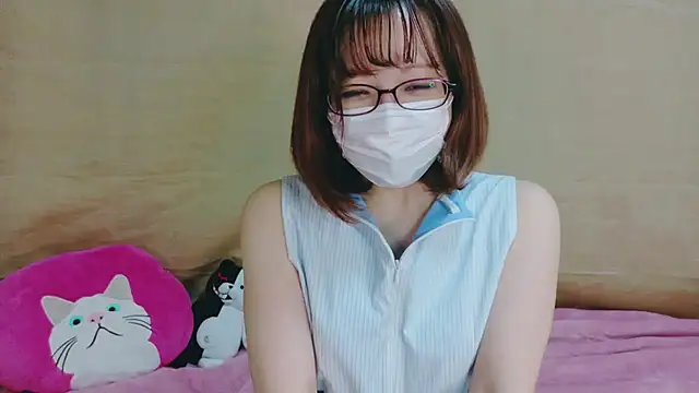 Snapshot of Arisa_san__ chatting on December 3, 4:11 pm Arisa san online show from December 3, 4:11 pm