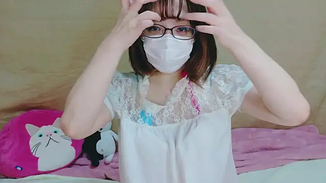 Snapshot of Arisa_san__ chatting on December 12, 4:10 pm Arisa san online show from December 12, 4:10 pm