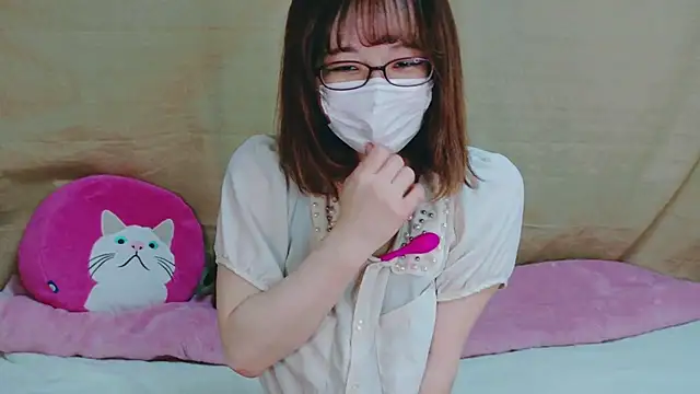 Snapshot of Arisa_san__ chatting on January 11, 12:44 am Arisa san online show from January 11, 12:44 am