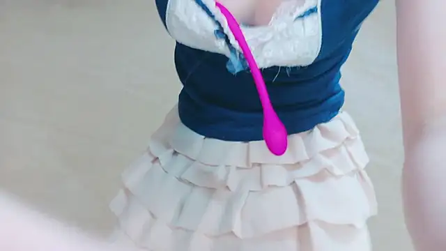 Snapshot of Arisa_san__ chatting on December 10, 10:17 am Arisa san online show from December 10, 10:17 am