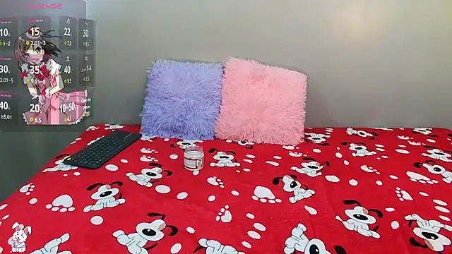 Luciia cute online show from December 31, 5:00 am