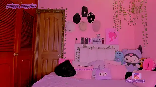 gabyye capprins online show from January 9, 12:06 am