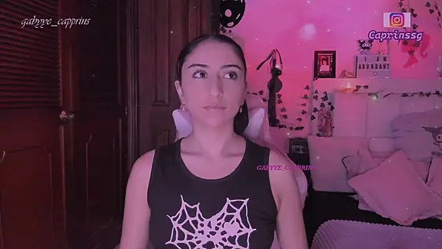 gabyye capprins online show from February 20, 12:07 am