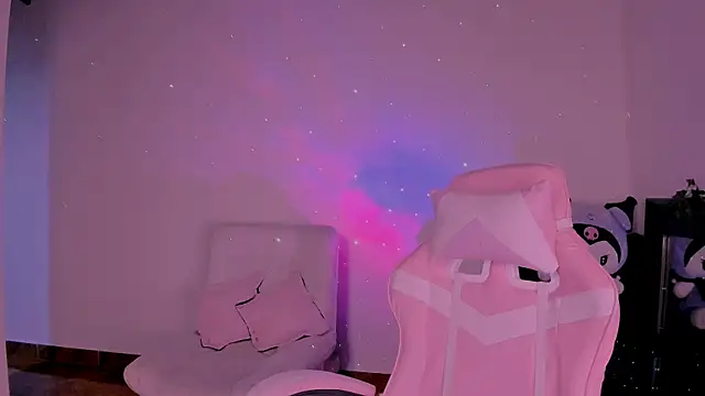 gabyye capprins online show from April 12, 1:31 am