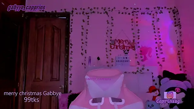 gabyye capprins online show from December 20, 12:13 am