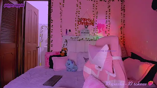 gabyye capprins online show from November 29, 12:11 am