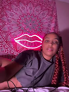 Snapshot of Jayhoney25 chatting on March 9, 10:08 pm Jayhoney25 online show from March 9, 10:08 pm