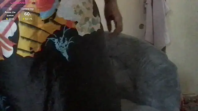 Snapshot of Jayhoney25 chatting on February 25, 10:20 pm Jayhoney25 online show from February 25, 10:20 pm