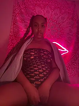 Snapshot of Jayhoney25 chatting on March 9, 11:03 am Jayhoney25 online show from March 9, 11:03 am