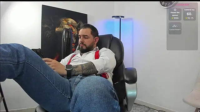 Ethan Castellano online show from November 16, 6:45 pm