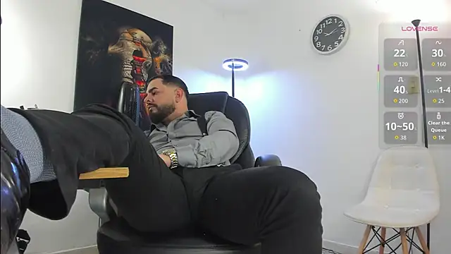 Ethan Castellano online show from December 4, 9:14 pm