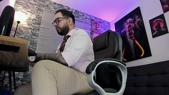 Ethan Castellano online show from June 3, 11:09 pm