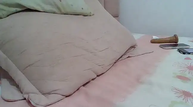 samanta0033 online show from February 6, 8:45 pm