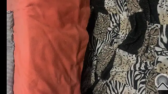 Snapshot of melaniie_7 chatting on March 9, 5:11 am melaniie 7 online show from March 9, 5:11 am