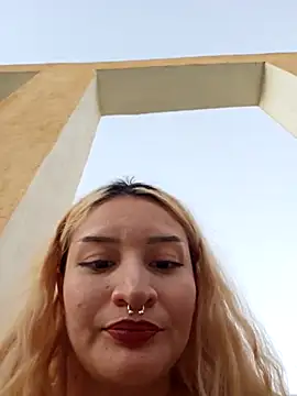 sadnessgyall online show from February 9, 11:57 pm