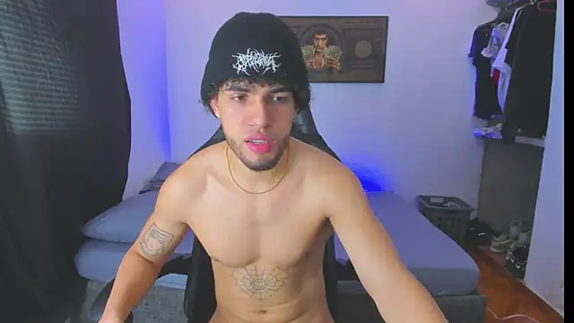 Snapshot of daddy_jhons chatting on November 11, 4:35 pm daddy jhons online show from November 11, 4:35 pm