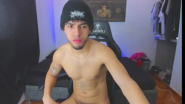 Snapshot of daddy_jhons chatting on October 23, 5:22 pm daddy jhons online show from October 23, 5:22 pm