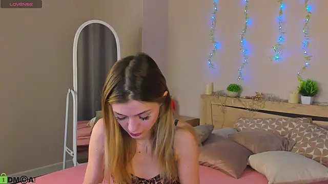 Cherry Price online show from April 9, 11:44 pm