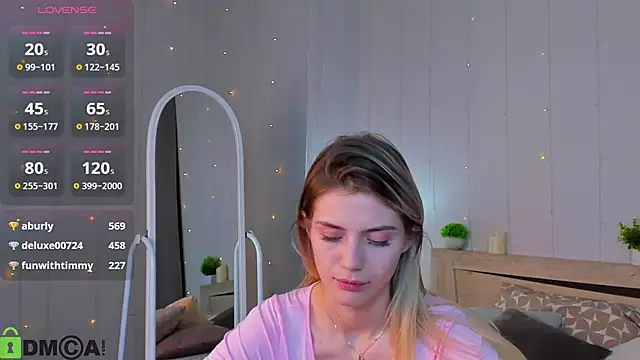 Cherry Price online show from November 25, 12:49 pm