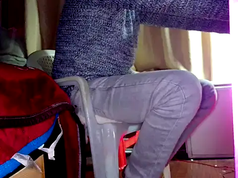 hotkaier online show from February 5, 2:24 pm