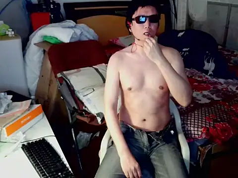 hotkaier online show from April 2, 7:37 am