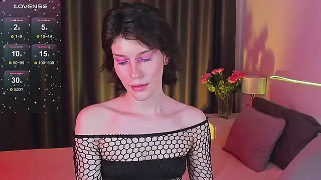 Snapshot of Kolette_Gray chatting on January 17, 6:33 pm Kolette Gray online show from January 17, 6:33 pm