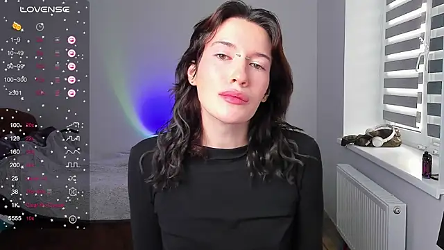 Snapshot of Kolette_Gray chatting on October 17, 8:06 am Kolette Gray online show from October 17, 8:06 am