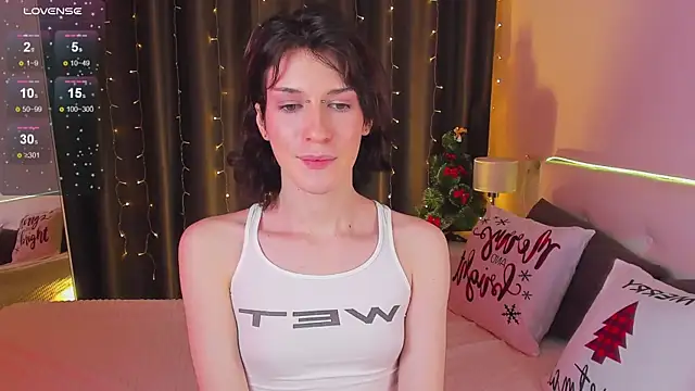 Snapshot of Kolette_Gray chatting on January 4, 3:39 pm Kolette Gray online show from January 4, 3:39 pm