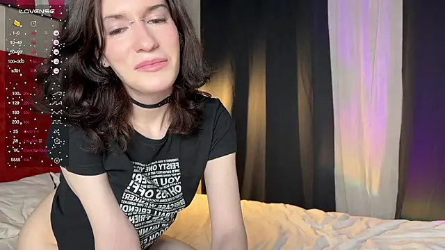 Kolette Gray online show from March 5, 4:53 am