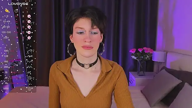 Snapshot of Kolette_Gray chatting on March 2, 5:23 am Kolette Gray online show from March 2, 5:23 am