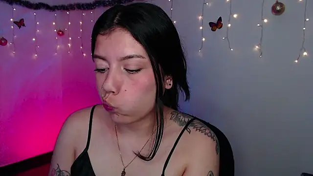 iam emy online show from December 27, 5:52 am