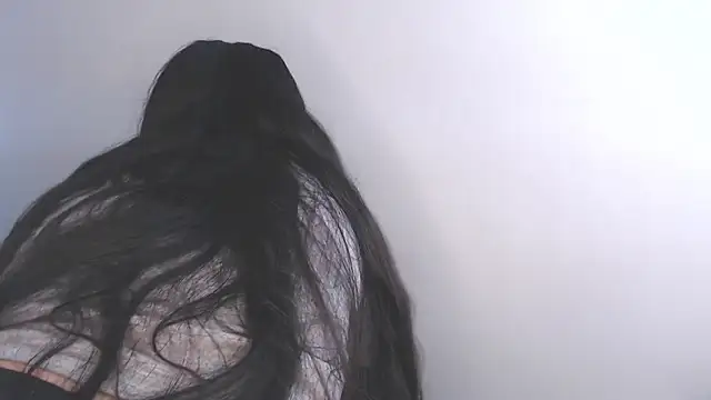 iam emy online show from October 26, 3:07 am