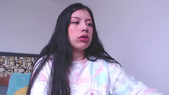 iam emy online show from October 29, 8:52 pm