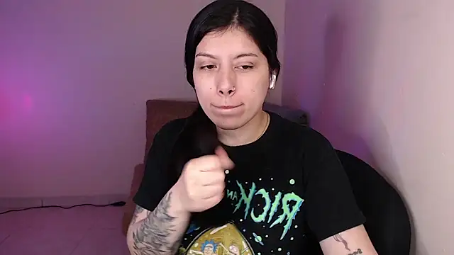 iam emy online show from February 10, 4:33 am