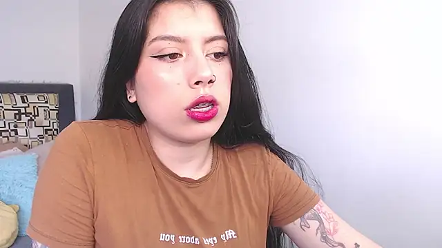 iam emy online show from November 1, 9:08 pm