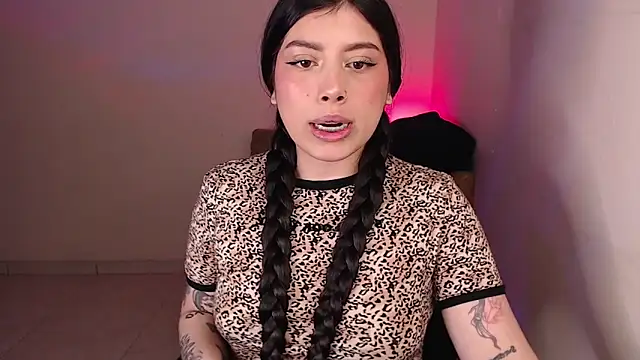 iam emy online show from February 26, 12:10 am