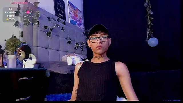 Snapshot of jacks_hotter chatting on February 12, 2:56 am jacks hotter online show from February 12, 2:56 am