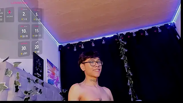 Snapshot of jacks_hotter chatting on February 13, 11:26 pm jacks hotter online show from February 13, 11:26 pm