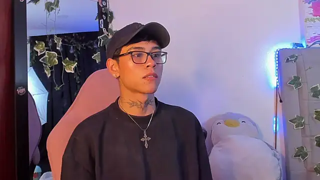 jacks hotter online show from January 18, 1:09 am