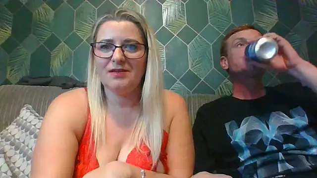 SweetXCandyX online show from November 28, 7:25 pm