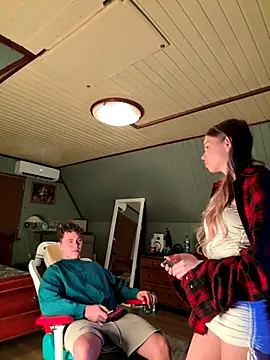 Alice1 secret online show from October 12, 3:13 pm